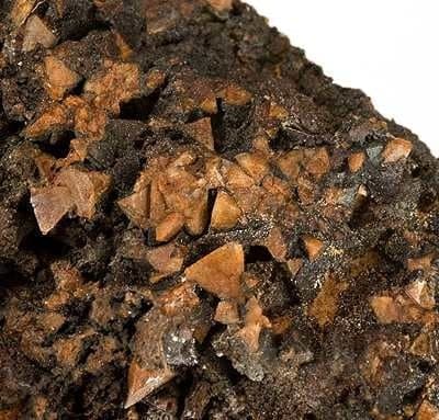 Zunyite mineral