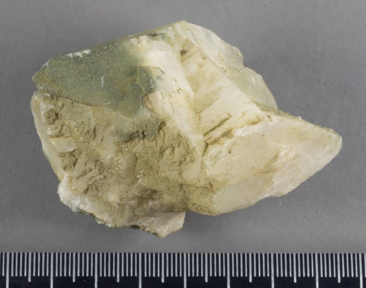 Chlorite gemstone