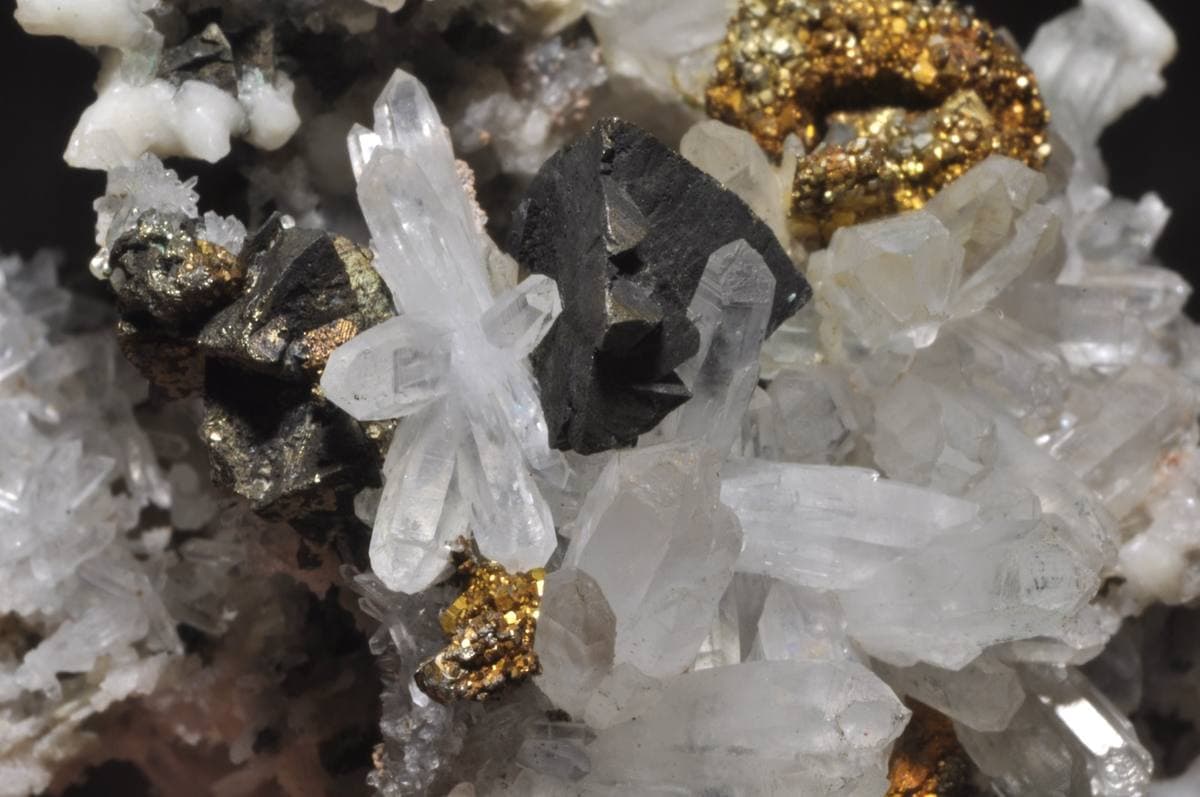 Clear Quartz gemstone