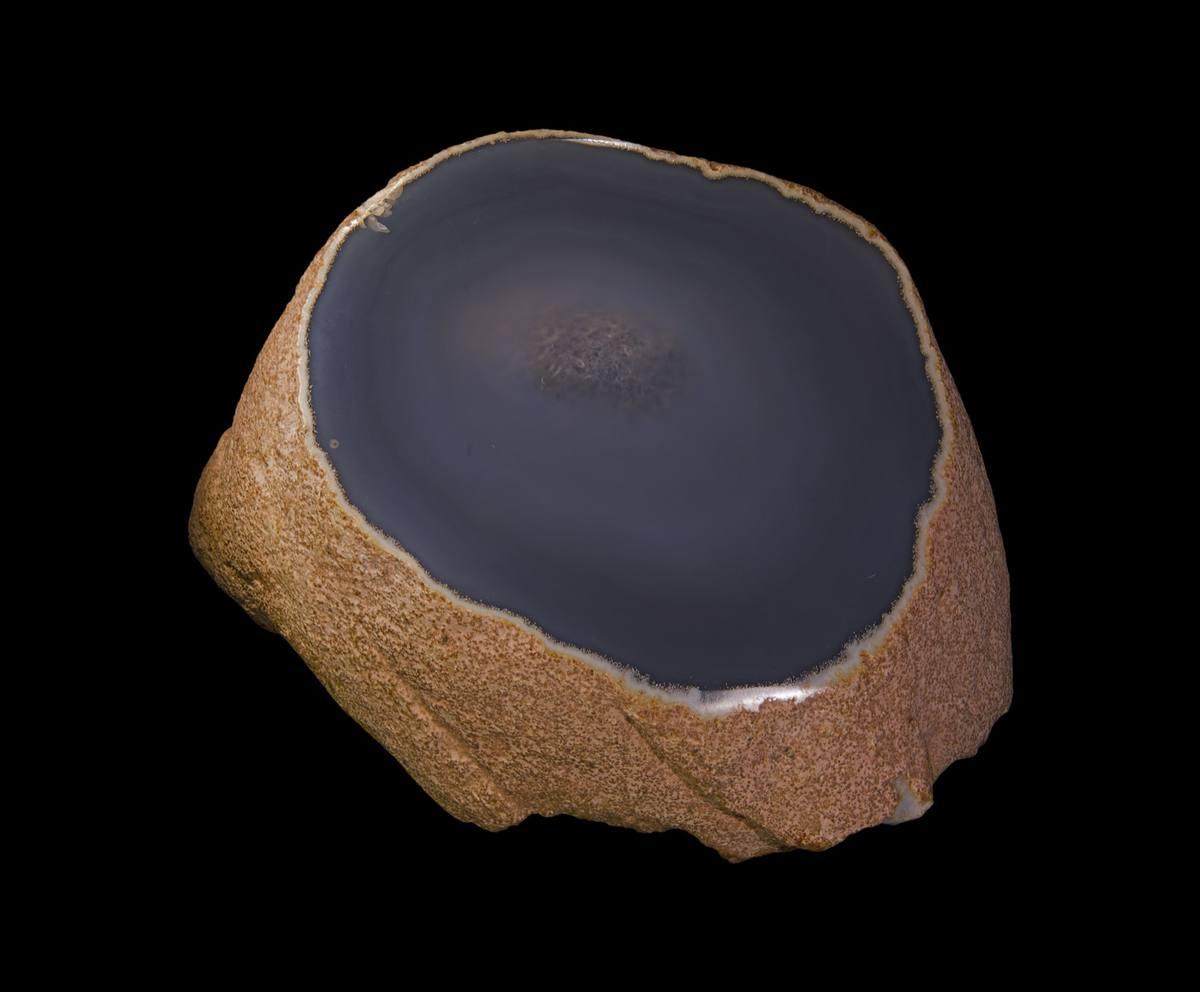 Enhydros gemstone