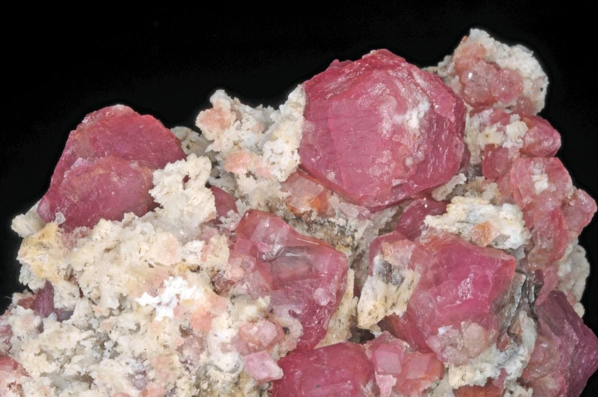 Grossular Garnet gemstone