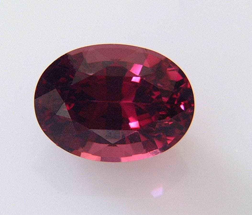 Rhodolite gemstone