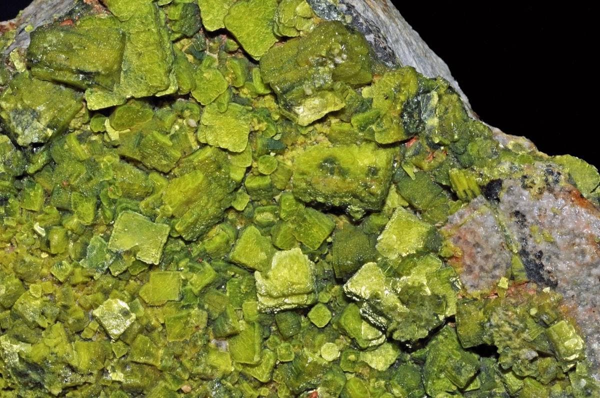 Uranium gemstone