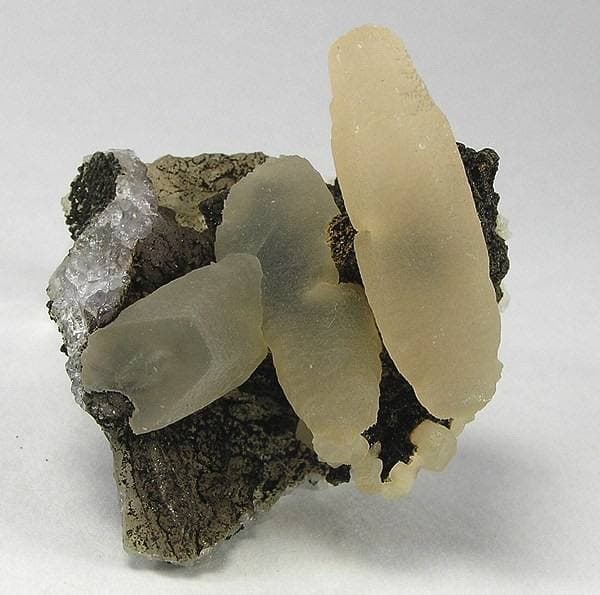 Yellow Calcite gemstone