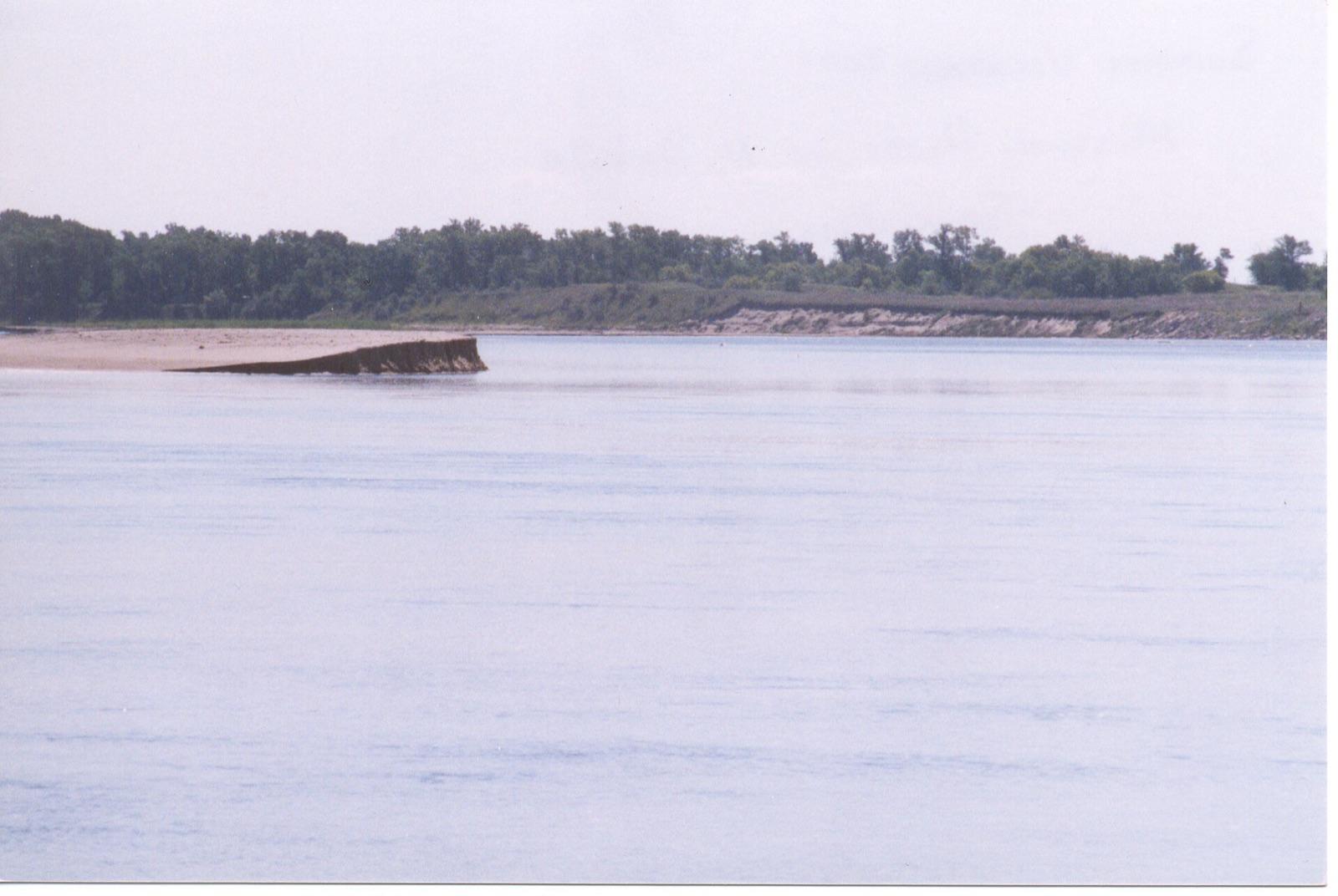 A sandbar on the Missouri River in North Dakota; the river's gravel bars near Bismarck are the collecting ground