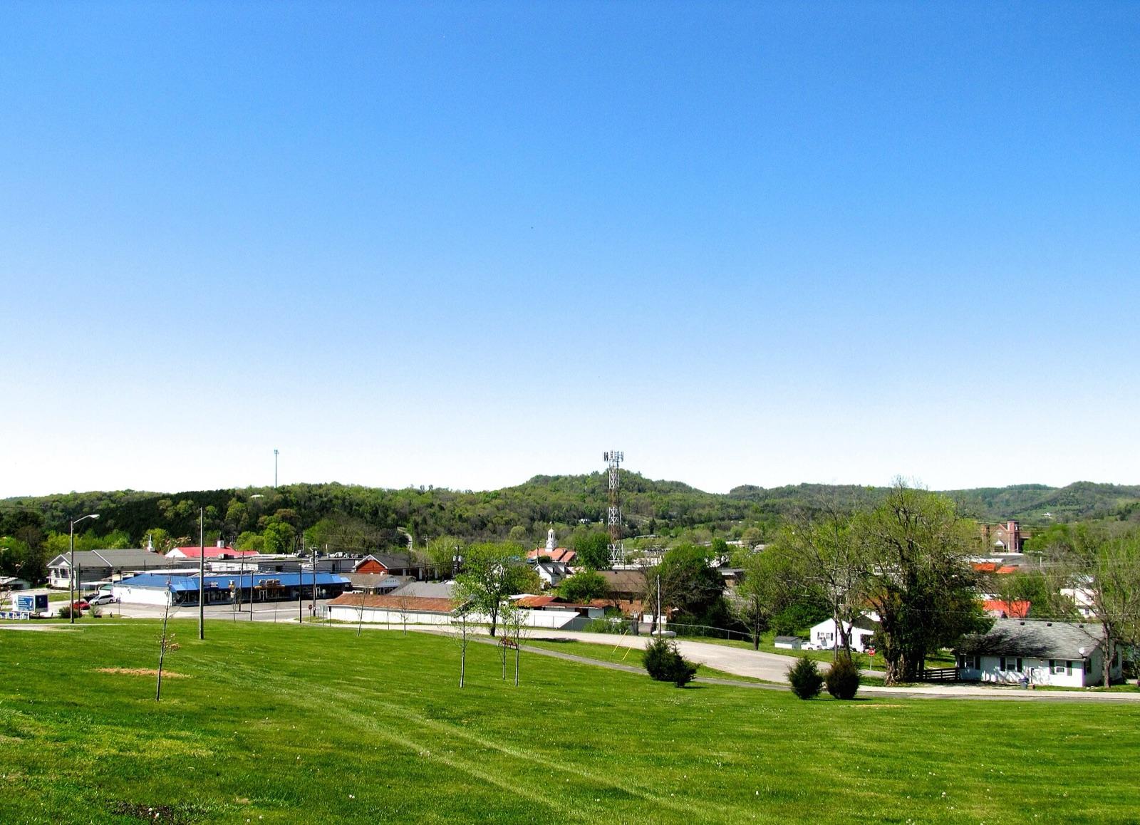 The town of Woodbury, Cannon County, Tennessee, in the Middle Tennessee geode belt