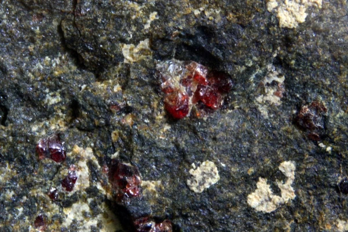 Arizona Ruby Garnet gemstone