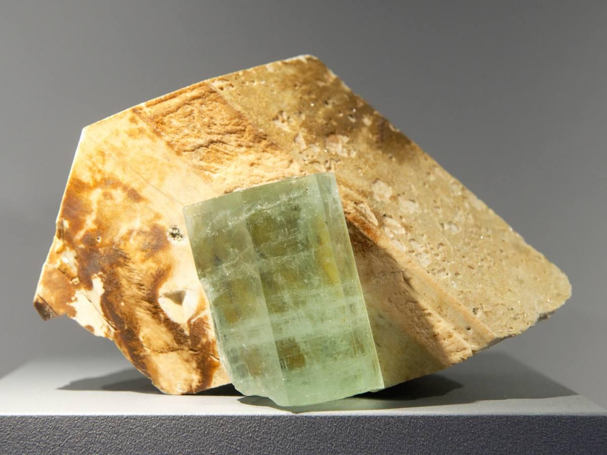Blue Beryl gemstone