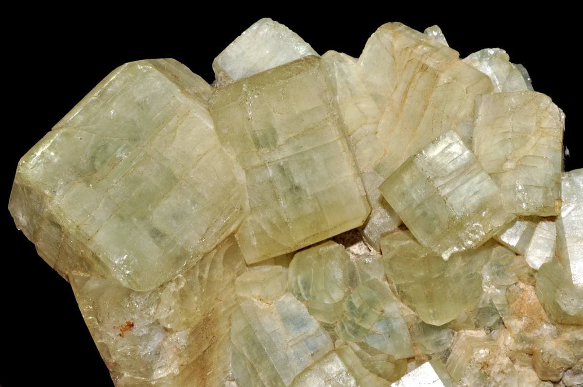 Collophane gemstone