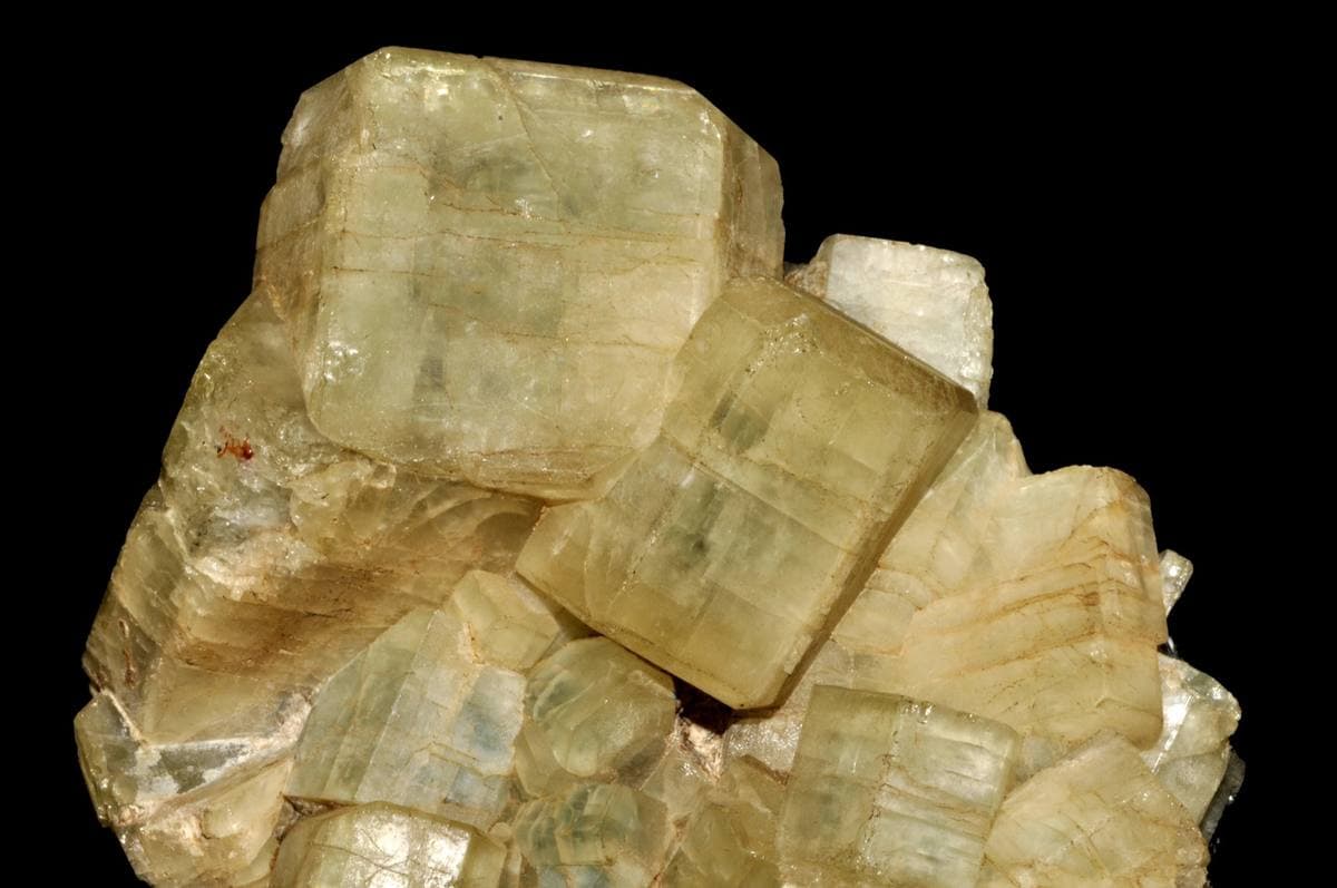 Collophane gemstone