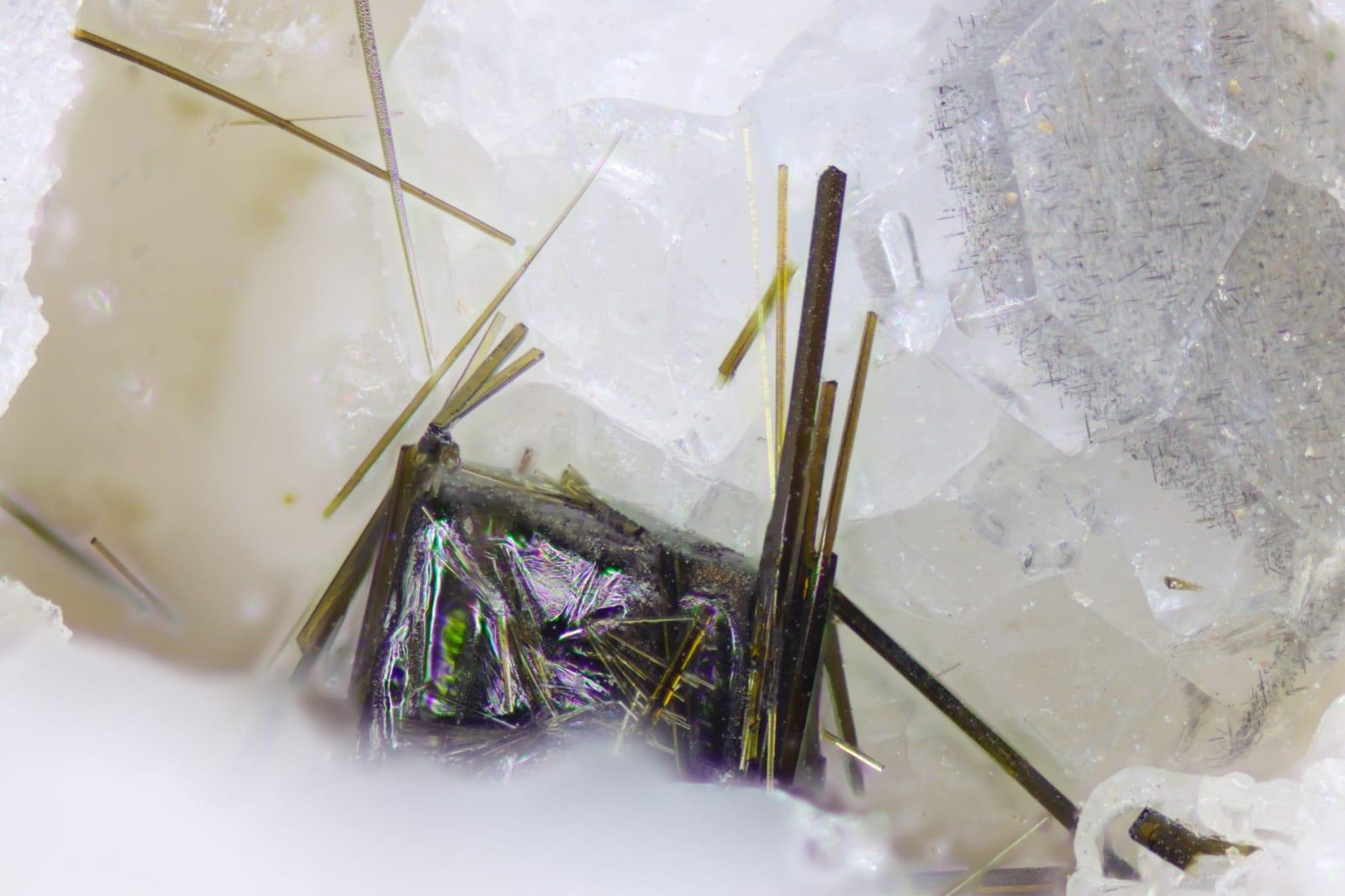 Aegirine-augite mineral