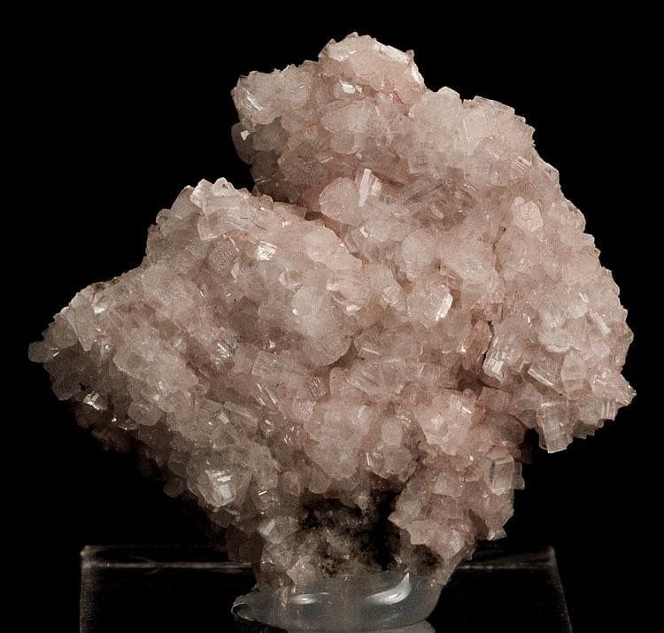 Brewsterite-Sr mineral