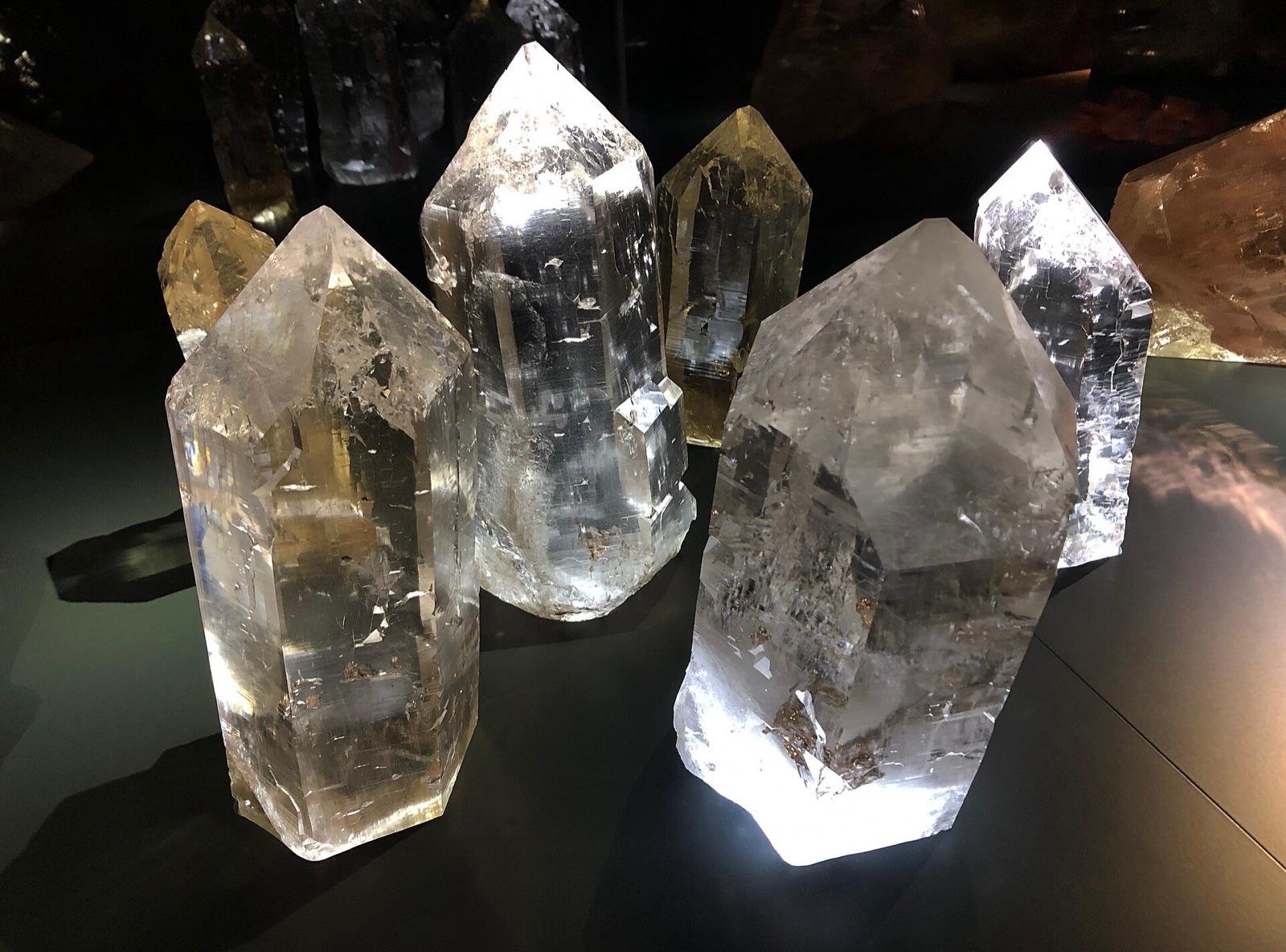 Clear rock crystal quartz points from Planggenstock, Switzerland, Natural History Museum Bern