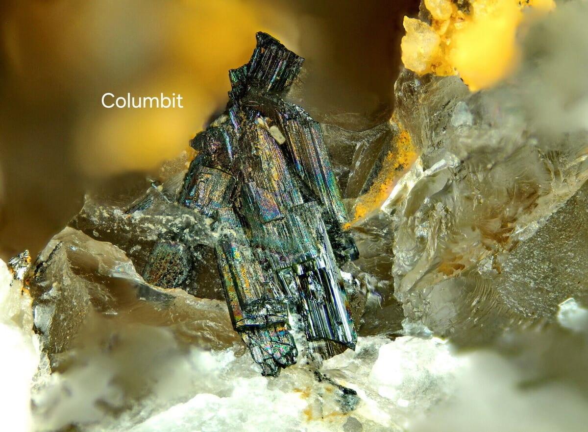 Columbite-(Mg) mineral