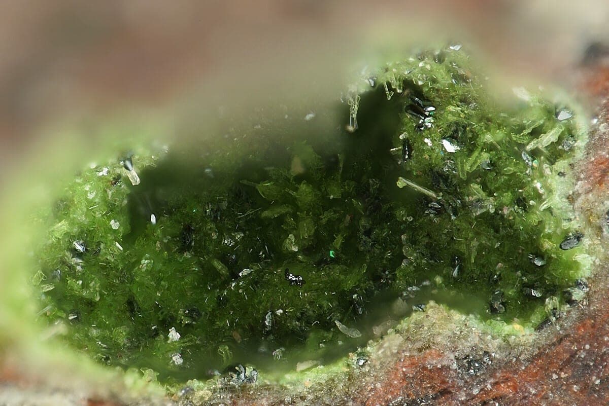 Dioskouriite mineral