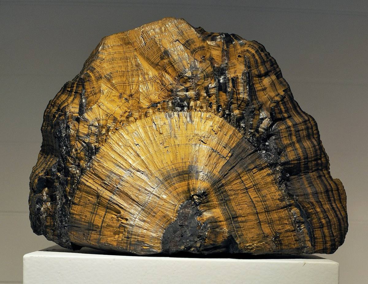 Yellow-brown radiating fibrous goethite, Marquette Range, Michigan