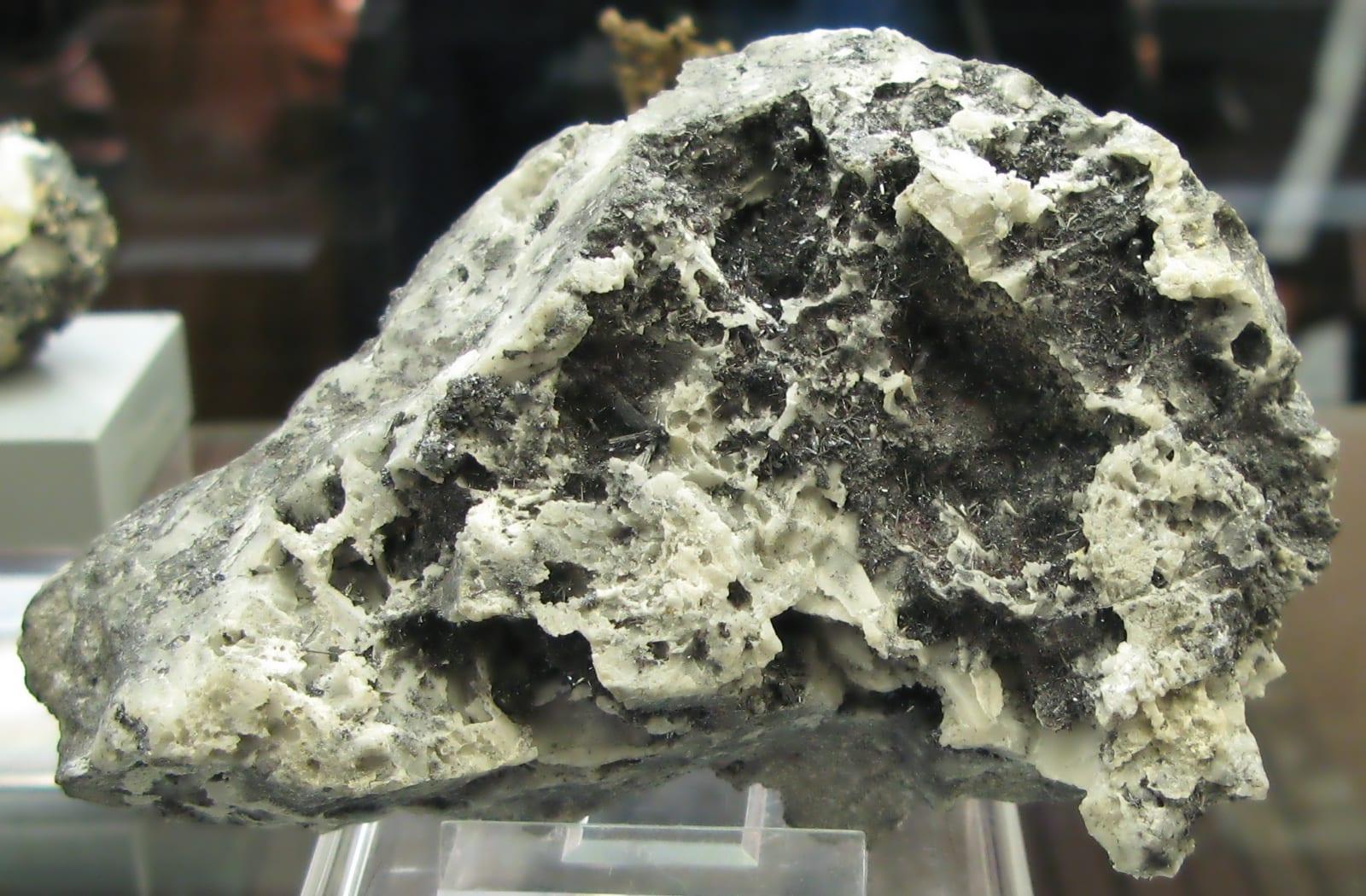 Imiterite mineral