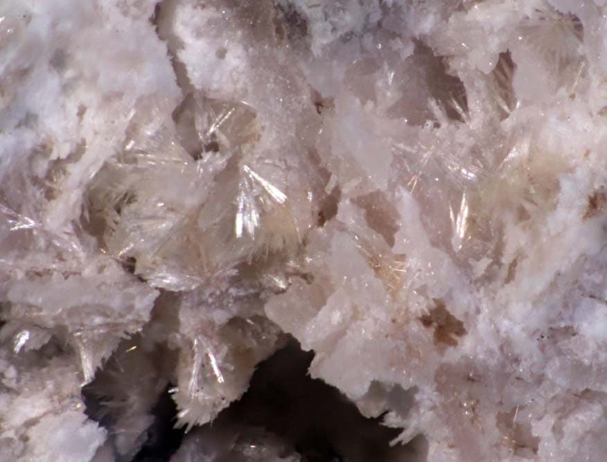Laplandite-(Ce) mineral