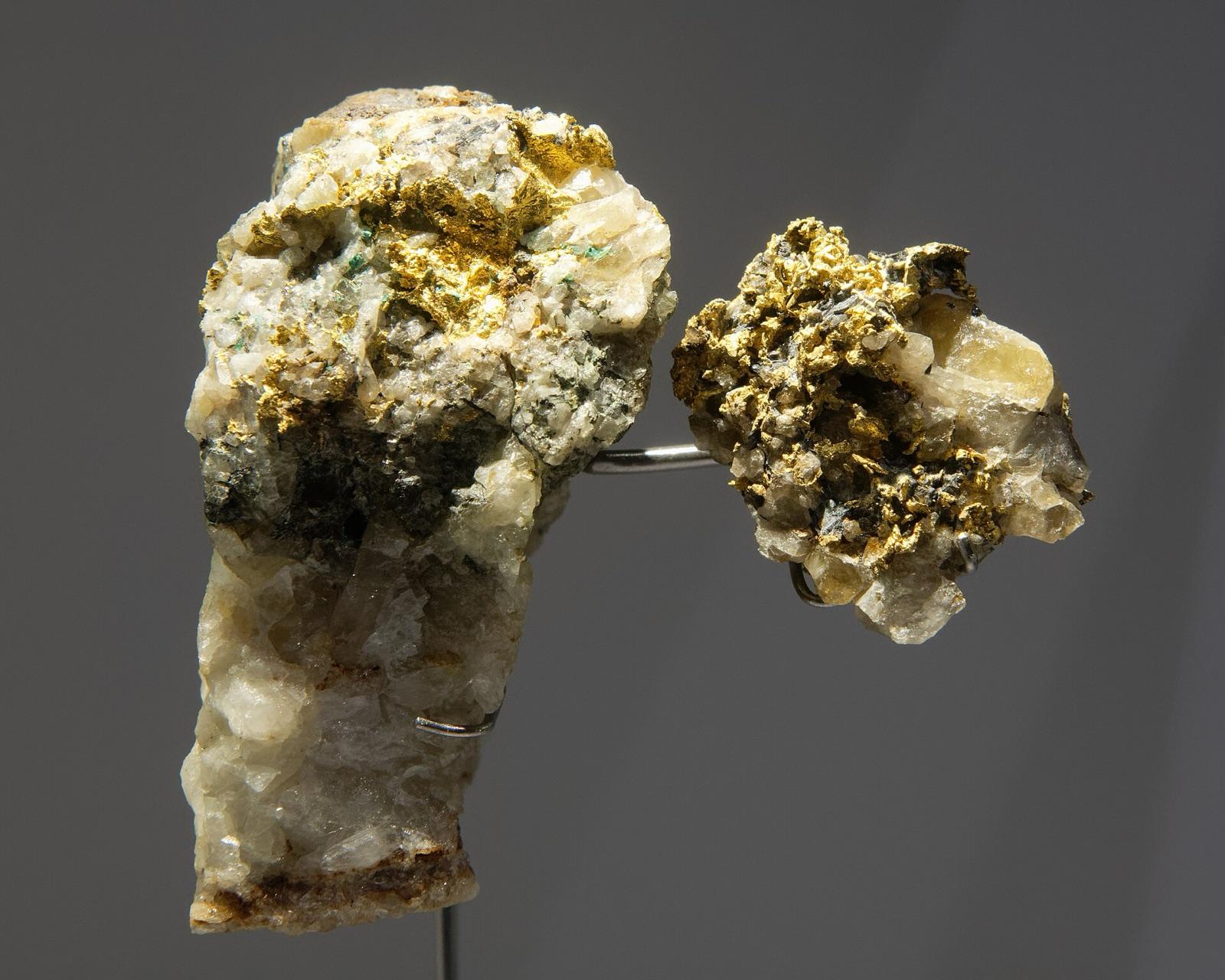 Native gold in quartz vein matrix from La Gardette, France