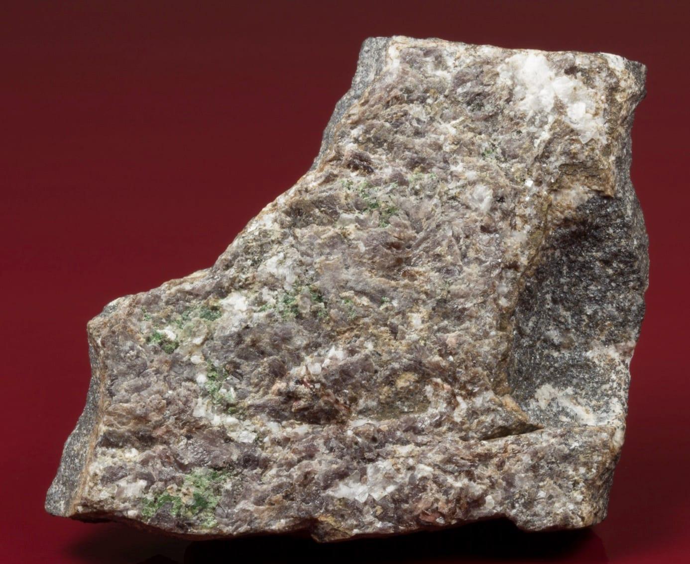 Magnussonite mineral