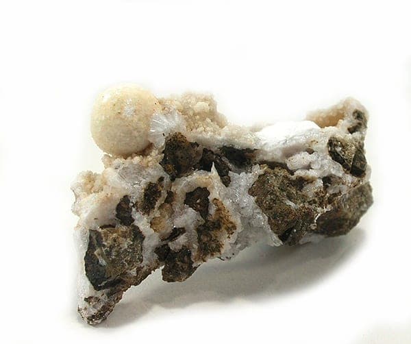 Phillipsite-Na mineral