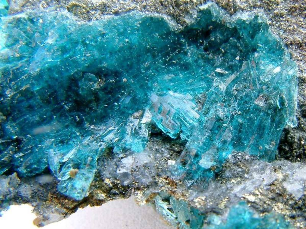 Pisanite