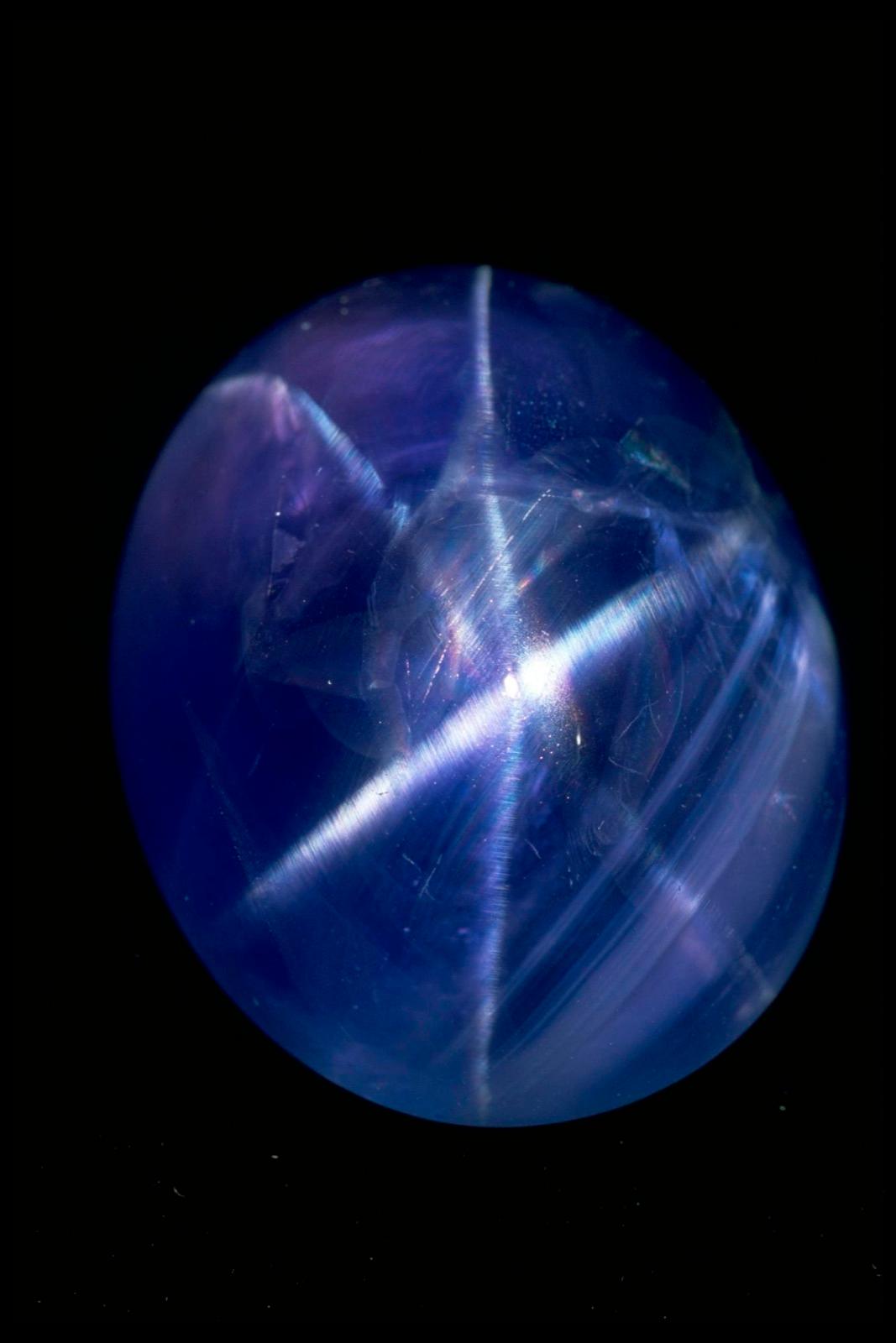 The Star of Bombay, a violet-blue star sapphire from Sri Lanka