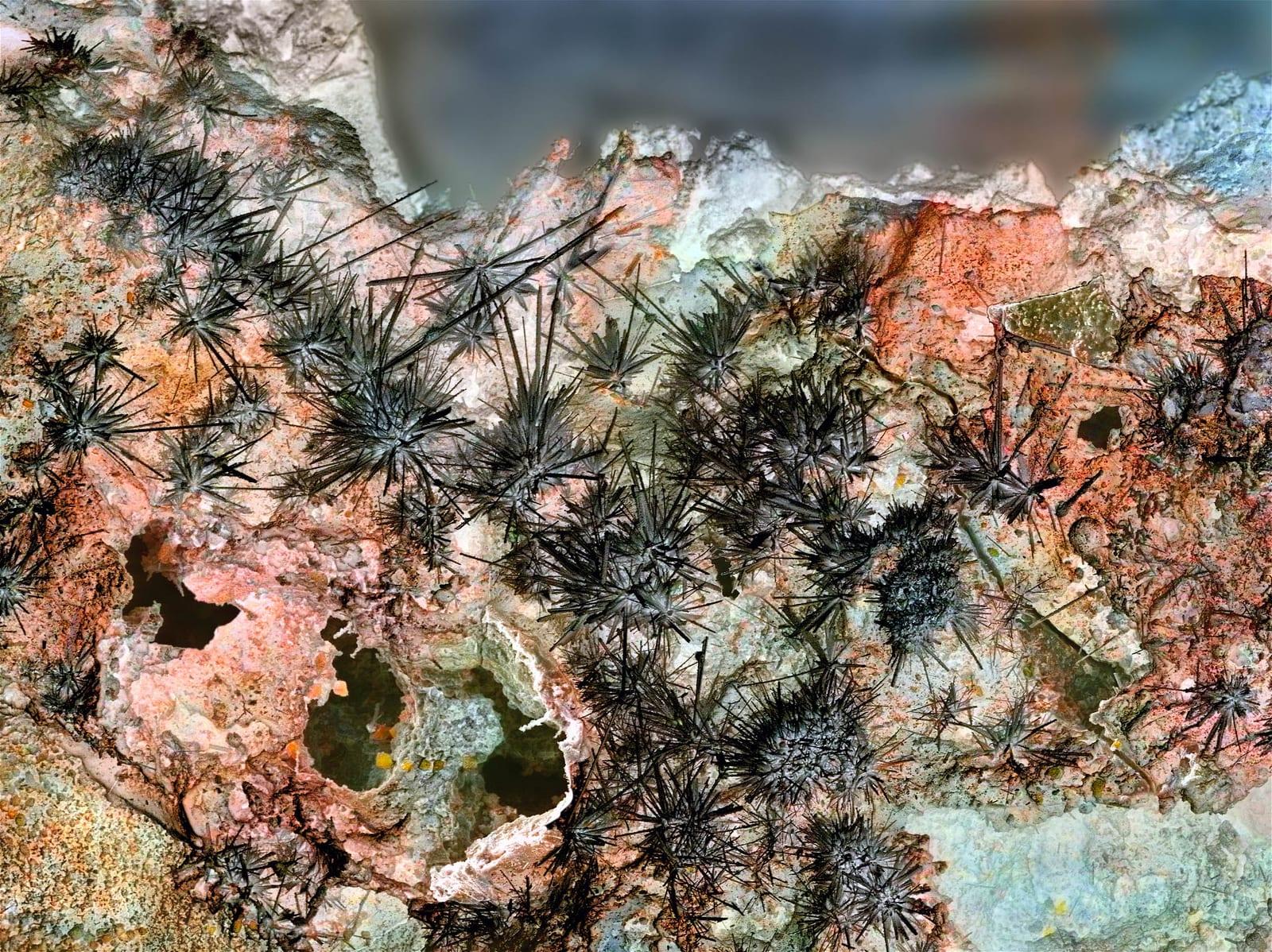 Tazieffite mineral
