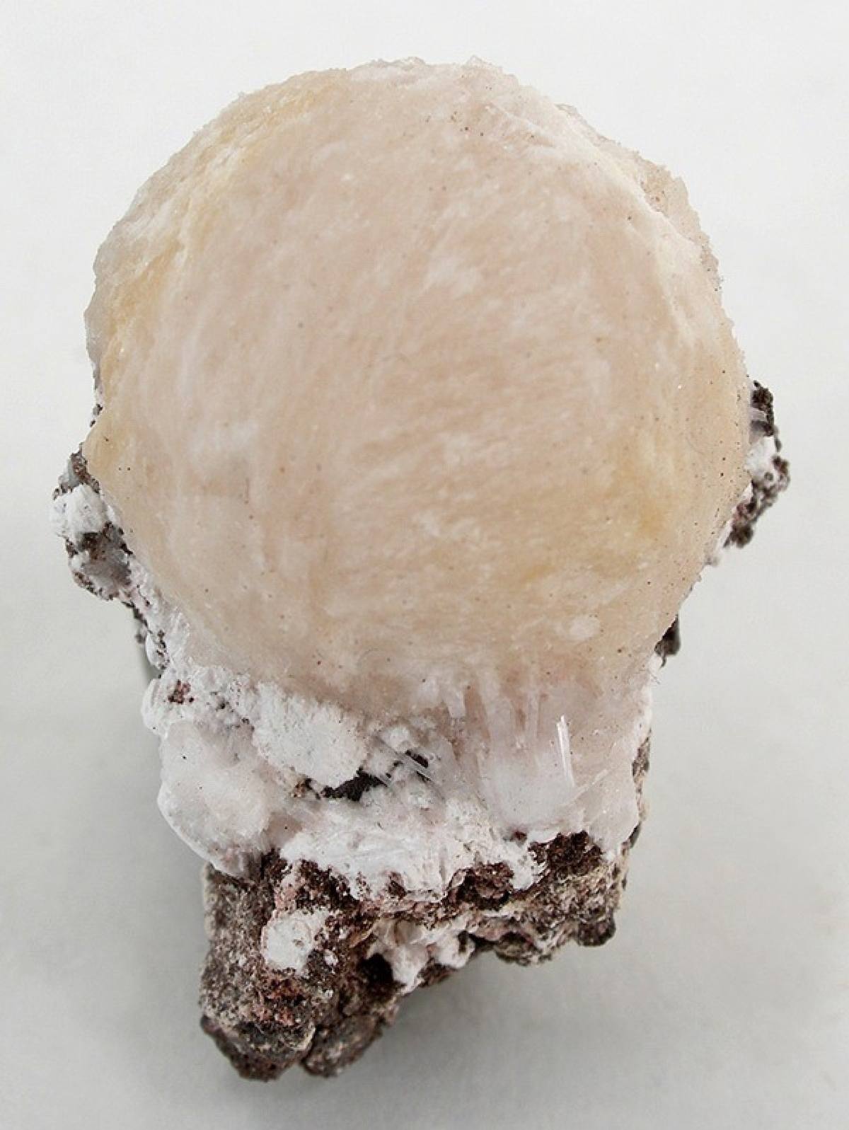 Thomsonite-Sr